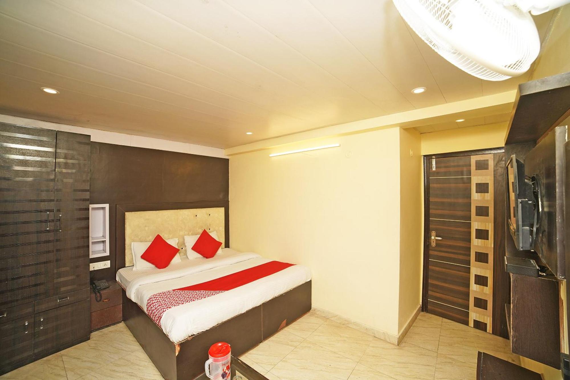 Hotel Oyo Flagship 8594 Golden Nest Nainital Exteriér fotografie