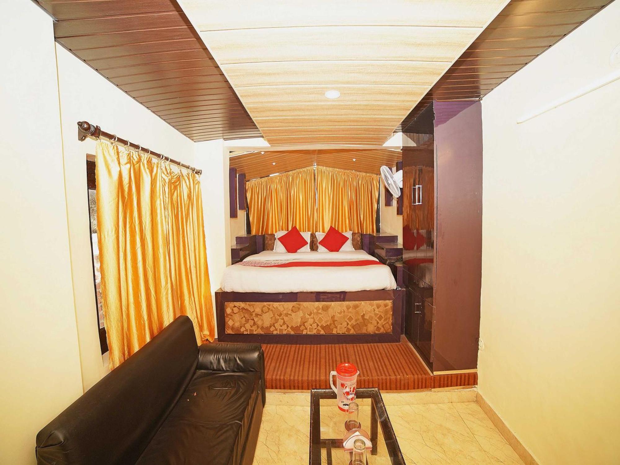 Hotel Oyo Flagship 8594 Golden Nest Nainital Exteriér fotografie